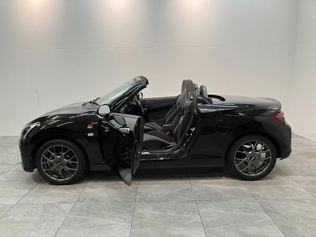 コペン ＧＲ　スポーツ　５ＭＴ　ターボ　レカロシート　ＢＢＳアルミ　電動オープンルーフ　ＧＲ専用サスペンション　ＭＯＭＯ製ハンドル　レカロシート　ＢＢＳ製アルミホイール　シートヒーター　ＬＥＤヘッドライト　オートライト　オートエアコン　スマートキー　ターボ（33枚目）