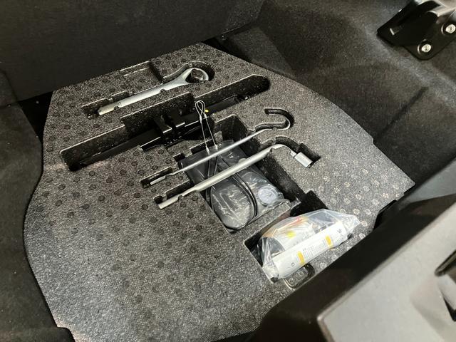 コペン ＧＲ　スポーツ　５ＭＴ　ターボ　レカロシート　ＢＢＳアルミ　電動オープンルーフ　ＧＲ専用サスペンション　ＭＯＭＯ製ハンドル　レカロシート　ＢＢＳ製アルミホイール　シートヒーター　ＬＥＤヘッドライト　オートライト　オートエアコン　スマートキー　ターボ（41枚目）