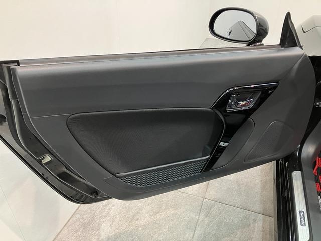 コペン ＧＲ　スポーツ　５ＭＴ　ターボ　レカロシート　ＢＢＳアルミ　電動オープンルーフ　ＧＲ専用サスペンション　ＭＯＭＯ製ハンドル　レカロシート　ＢＢＳ製アルミホイール　シートヒーター　ＬＥＤヘッドライト　オートライト　オートエアコン　スマートキー　ターボ（44枚目）