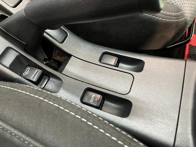 コペン ＧＲ　スポーツ　５ＭＴ　ターボ　レカロシート　ＢＢＳアルミ　電動オープンルーフ　ＧＲ専用サスペンション　ＭＯＭＯ製ハンドル　レカロシート　ＢＢＳ製アルミホイール　シートヒーター　ＬＥＤヘッドライト　オートライト　オートエアコン　スマートキー　ターボ（62枚目）