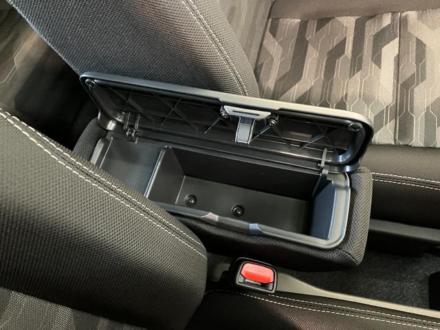 タフト G ダーククロムベンチャー レーダークルコン 届出済未使用車 衝突被害軽減ブレーキ コーナーセンサー バックカメラ(ナビ装着時用) 前席シートヒーター 電動パーキング クルーズコントロール LED オートライト オートエアコン スマートキー エコアイドル(59枚目)