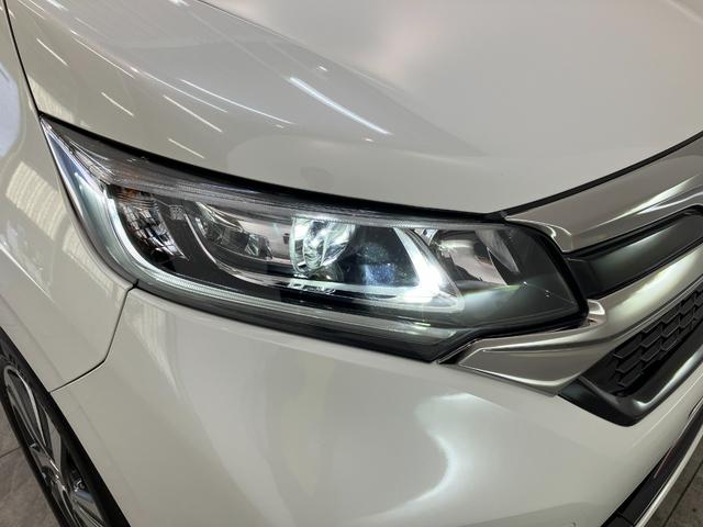 フリード+ G・ホンダセンシング 9型ナビ バックカメラ ドラレコ 追突被害軽減ブレーキ 9型フルセグナビ バックカメラ ドラレコ ETC DVD Bluetooth USB レーダークルコン シートヒーター 両側電動スライドドア LED オートライト スマートキー(11枚目)