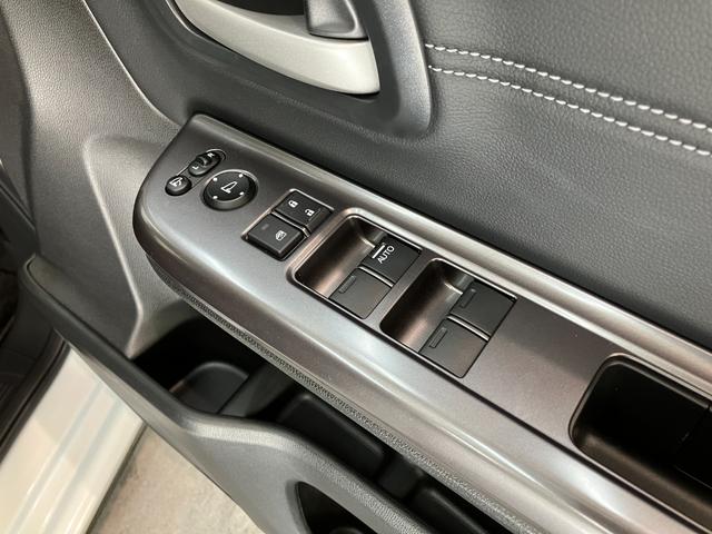 フリード+ G・ホンダセンシング 9型ナビ バックカメラ ドラレコ 追突被害軽減ブレーキ 9型フルセグナビ バックカメラ ドラレコ ETC DVD Bluetooth USB レーダークルコン シートヒーター 両側電動スライドドア LED オートライト スマートキー(41枚目)