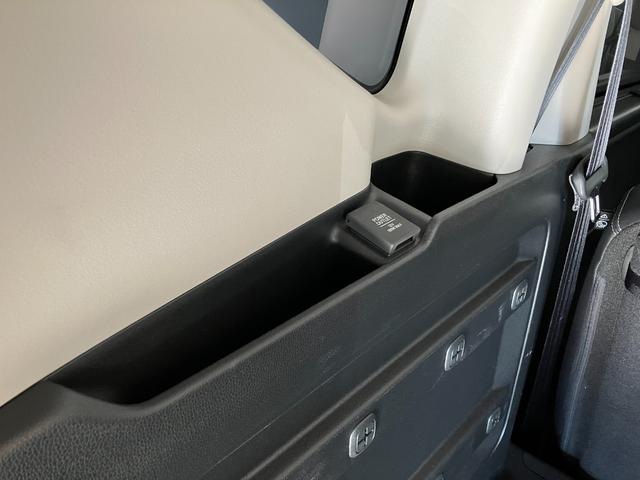 フリード+ G・ホンダセンシング 9型ナビ バックカメラ ドラレコ 追突被害軽減ブレーキ 9型フルセグナビ バックカメラ ドラレコ ETC DVD Bluetooth USB レーダークルコン シートヒーター 両側電動スライドドア LED オートライト スマートキー(73枚目)