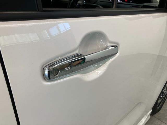 タント カスタムX CDステレオ 両側電動スライドドア LED 衝突被害軽減ブレーキ コーナーセンサー バックカメラ(ナビ装着時用) 両側電動スライドドア 前席シートヒーター 電動パーキングブレーキ LED オートライト オートエアコン スマートキー エコアイドル(32枚目)