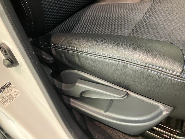 タント カスタムX CDステレオ 両側電動スライドドア LED 衝突被害軽減ブレーキ コーナーセンサー バックカメラ(ナビ装着時用) 両側電動スライドドア 前席シートヒーター 電動パーキングブレーキ LED オートライト オートエアコン スマートキー エコアイドル(49枚目)