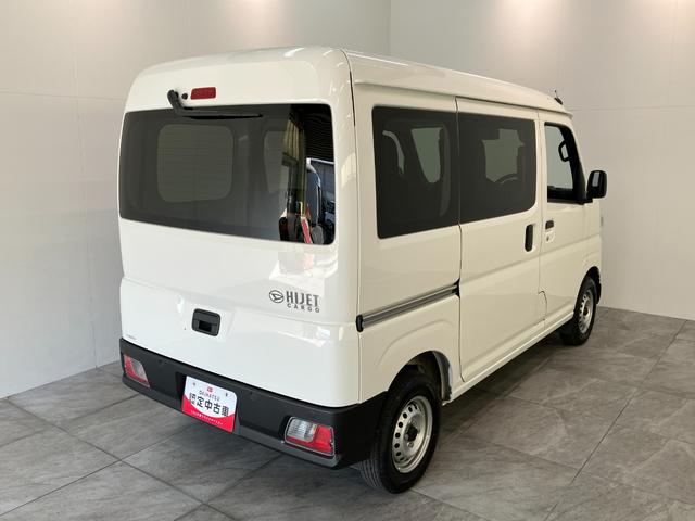 ハイゼットカーゴ ＤＸ　パートタイム４ＷＤ　ＣＶＴ　コーナーセンサー　キーレス　衝突被害軽減ブレーキ　スマアシ　コーナーセンサー　キーレス　前席パワーウインドウ　ＡＭ／ＦＭステレオ　両側スライドドア　パートタイム４ＷＤ　ＣＶＴ車　オートライト（3枚目）