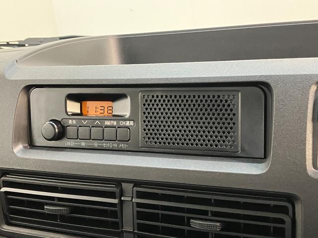 ハイゼットカーゴ ＤＸ　パートタイム４ＷＤ　ＣＶＴ　コーナーセンサー　キーレス　衝突被害軽減ブレーキ　スマアシ　コーナーセンサー　キーレス　前席パワーウインドウ　ＡＭ／ＦＭステレオ　両側スライドドア　パートタイム４ＷＤ　ＣＶＴ車　オートライト（12枚目）