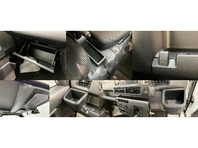 ハイゼットカーゴ ＤＸ　パートタイム４ＷＤ　ＣＶＴ　コーナーセンサー　キーレス　衝突被害軽減ブレーキ　スマアシ　コーナーセンサー　キーレス　前席パワーウインドウ　ＡＭ／ＦＭステレオ　両側スライドドア　パートタイム４ＷＤ　ＣＶＴ車　オートライト（19枚目）