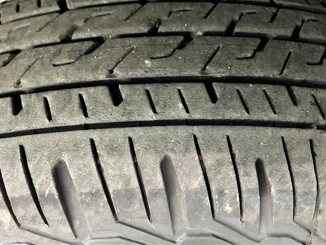 ハイゼットカーゴ ＤＸ　パートタイム４ＷＤ　ＣＶＴ　コーナーセンサー　キーレス　衝突被害軽減ブレーキ　スマアシ　コーナーセンサー　キーレス　前席パワーウインドウ　ＡＭ／ＦＭステレオ　両側スライドドア　パートタイム４ＷＤ　ＣＶＴ車　オートライト（25枚目）