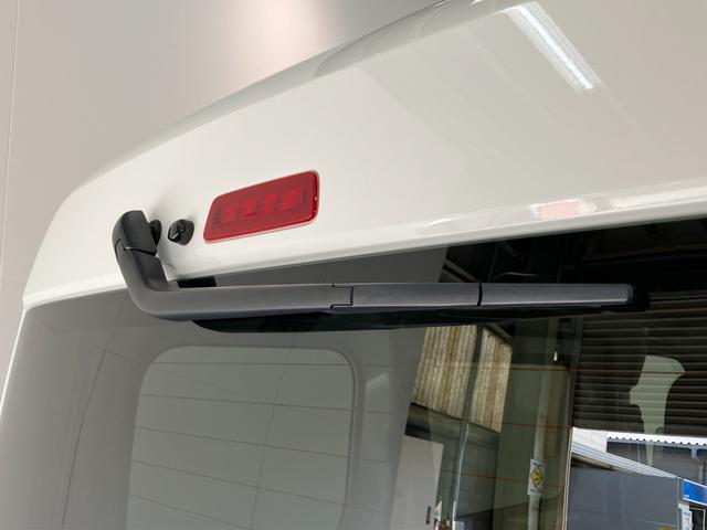 ハイゼットカーゴ ＤＸ　パートタイム４ＷＤ　ＣＶＴ　コーナーセンサー　キーレス　衝突被害軽減ブレーキ　スマアシ　コーナーセンサー　キーレス　前席パワーウインドウ　ＡＭ／ＦＭステレオ　両側スライドドア　パートタイム４ＷＤ　ＣＶＴ車　オートライト（29枚目）