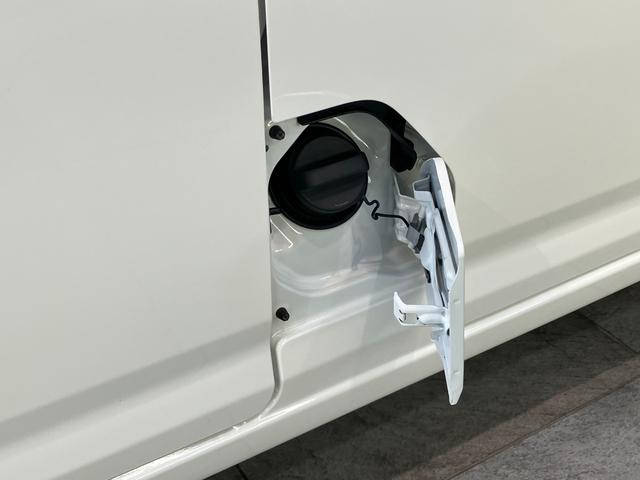 ハイゼットカーゴ ＤＸ　パートタイム４ＷＤ　ＣＶＴ　コーナーセンサー　キーレス　衝突被害軽減ブレーキ　スマアシ　コーナーセンサー　キーレス　前席パワーウインドウ　ＡＭ／ＦＭステレオ　両側スライドドア　パートタイム４ＷＤ　ＣＶＴ車　オートライト（31枚目）