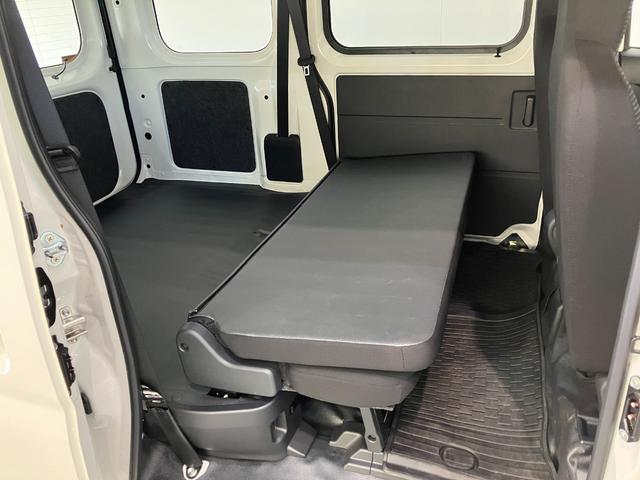 ハイゼットカーゴ ＤＸ　パートタイム４ＷＤ　ＣＶＴ　コーナーセンサー　キーレス　衝突被害軽減ブレーキ　スマアシ　コーナーセンサー　キーレス　前席パワーウインドウ　ＡＭ／ＦＭステレオ　両側スライドドア　パートタイム４ＷＤ　ＣＶＴ車　オートライト（39枚目）