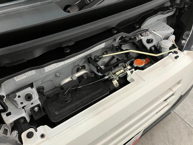 納車後もお客様の快適なカーライフをしっかりサポートさせていただきます！滋賀県内に１３か所ある滋賀ダイハツの店舗にはサービス工場が併設されておりますので、アフターフォローも安心です！