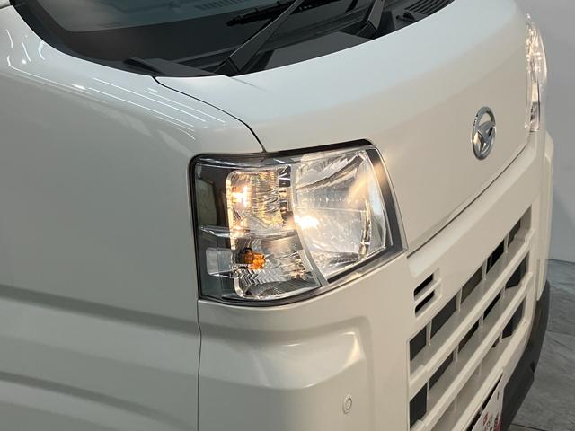 品質へのこだわり！専門のカークリーニング業者さんに依頼をして徹底的に内装・外装をキレイにしてもらっております。外装は磨きもしてもらっていますのでピカピカですね☆