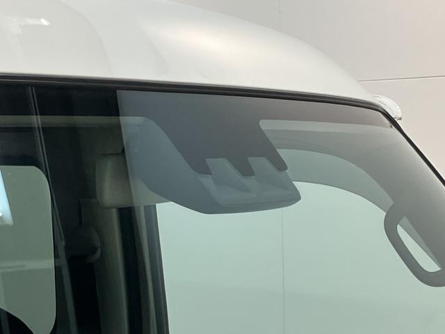 品質へのこだわり！フロアマットやシートなど車内をキレイに清掃し、ニオイや汚れなどを徹底的にクリーニングしてもらっております。室内はピカピカです☆