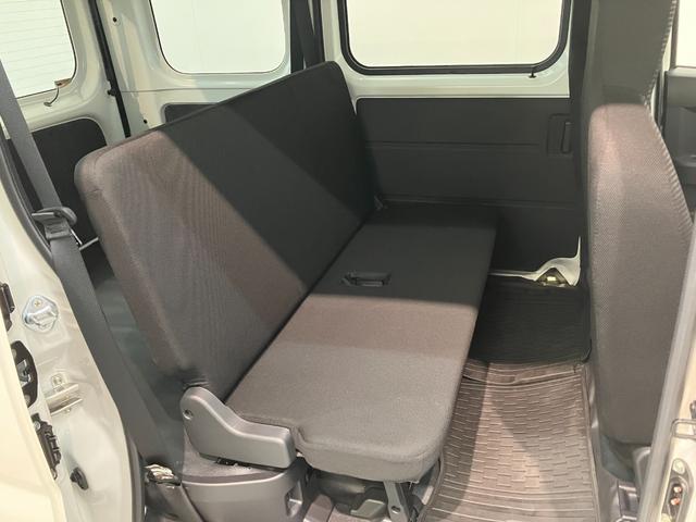 滋賀ダイハツでは、お客様にお気軽にご来店頂けるお店を目指しております！お客様にゆっくりとおくつろぎいただくためにカフェのような居心地の良さで皆様のご来店をお待ちしております。