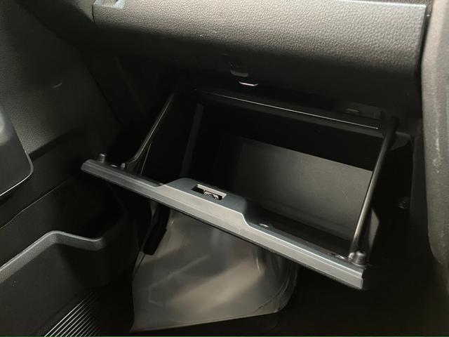 初度登録から７年以内のダイハツ車には１年間ｏｒ走行無制限のまごころ保証がついておりますので購入後も安心です！有料にはなりますが１年もしくは２年の延長保証もご用意致しております！