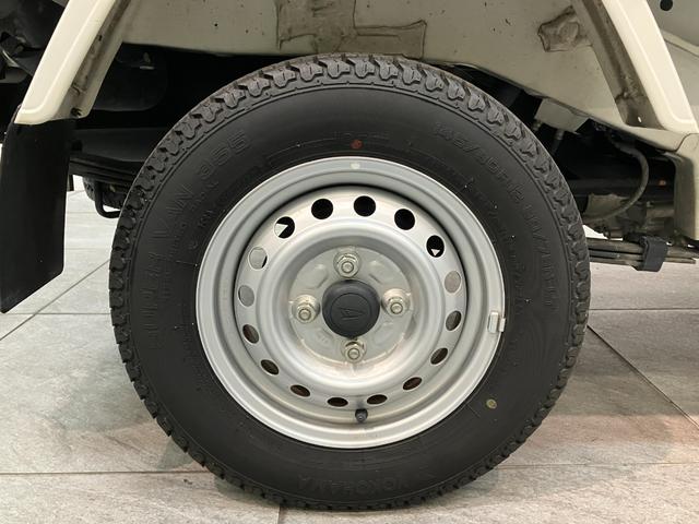 ハイゼットトラック ＥＸＴ　４ＷＤ　ドラレコ　コーナーセンサー　デフロック　衝突被害軽減ブレーキ　コーナーセンサー　４ＷＤ　ＣＶＴ車　ＣＤステレオ　ドラレコ　ＥＴＣ車載器　デフロック　スマートキー　パワーウインドウ　オートライト　マニュアルレベリング　荷台作業灯（10枚目）