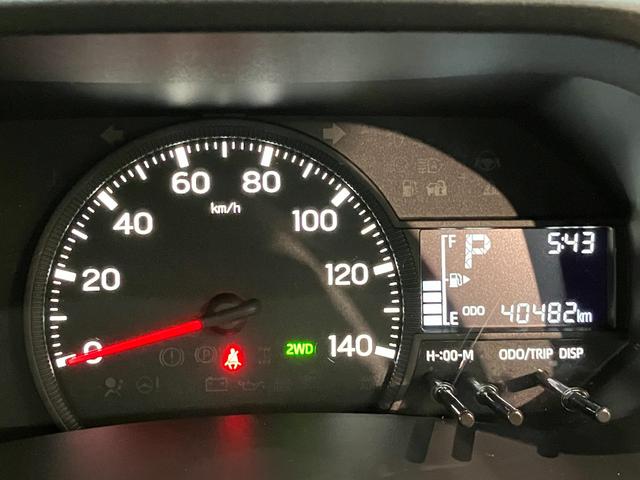 ハイゼットトラック ＥＸＴ　４ＷＤ　ドラレコ　コーナーセンサー　デフロック　衝突被害軽減ブレーキ　コーナーセンサー　４ＷＤ　ＣＶＴ車　ＣＤステレオ　ドラレコ　ＥＴＣ車載器　デフロック　スマートキー　パワーウインドウ　オートライト　マニュアルレベリング　荷台作業灯（16枚目）