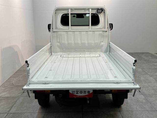 ハイゼットトラック ＥＸＴ　４ＷＤ　ドラレコ　コーナーセンサー　デフロック　衝突被害軽減ブレーキ　コーナーセンサー　４ＷＤ　ＣＶＴ車　ＣＤステレオ　ドラレコ　ＥＴＣ車載器　デフロック　スマートキー　パワーウインドウ　オートライト　マニュアルレベリング　荷台作業灯（28枚目）