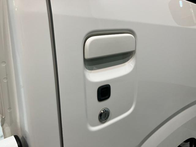 ハイゼットトラック ＥＸＴ　４ＷＤ　ドラレコ　コーナーセンサー　デフロック　衝突被害軽減ブレーキ　コーナーセンサー　４ＷＤ　ＣＶＴ車　ＣＤステレオ　ドラレコ　ＥＴＣ車載器　デフロック　スマートキー　パワーウインドウ　オートライト　マニュアルレベリング　荷台作業灯（50枚目）