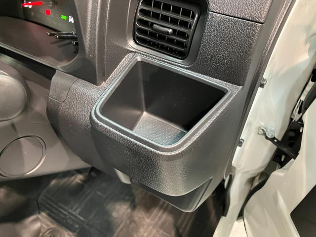 ハイゼットトラック ＥＸＴ　４ＷＤ　ドラレコ　コーナーセンサー　デフロック　衝突被害軽減ブレーキ　コーナーセンサー　４ＷＤ　ＣＶＴ車　ＣＤステレオ　ドラレコ　ＥＴＣ車載器　デフロック　スマートキー　パワーウインドウ　オートライト　マニュアルレベリング　荷台作業灯（67枚目）