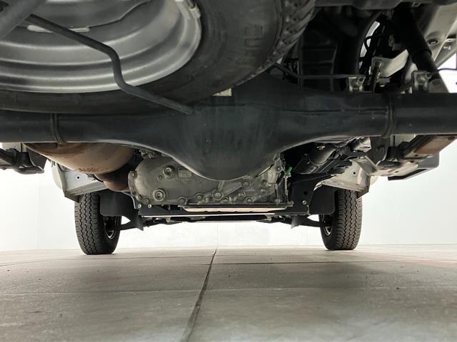 ハイゼットトラック ＥＸＴ　４ＷＤ　ドラレコ　コーナーセンサー　デフロック　衝突被害軽減ブレーキ　コーナーセンサー　４ＷＤ　ＣＶＴ車　ＣＤステレオ　ドラレコ　ＥＴＣ車載器　デフロック　スマートキー　パワーウインドウ　オートライト　マニュアルレベリング　荷台作業灯（69枚目）