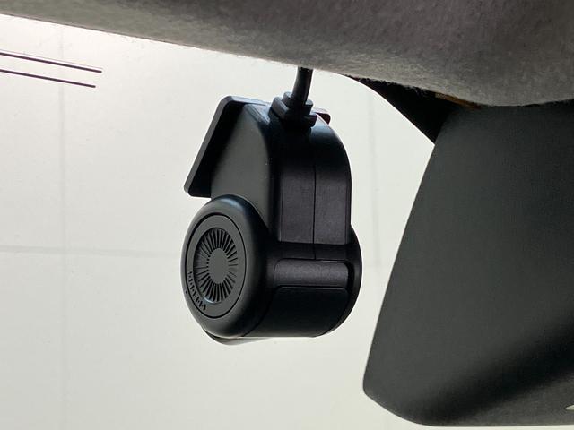 ムーヴキャンバス セオリーＧ　１０型フルセグナビ　バックカメラ　届出済未使用車　衝突被害軽減ブレーキ　コーナーセンサー　１０型フルセグナビ　バックカメラ　前後ドラレコ　ＤＶＤ再生　Ｂｌｕｅｔｏｏｔｈ　ＵＳＢ　両側電動スライドドア　前席シートヒーター　電動パーキングブレーキ　ＬＥＤ（58枚目）