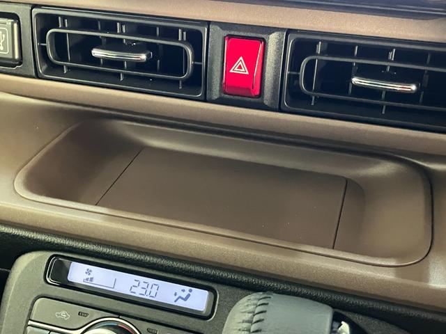 ムーヴキャンバス セオリーＧ　１０型フルセグナビ　バックカメラ　届出済未使用車　衝突被害軽減ブレーキ　コーナーセンサー　１０型フルセグナビ　バックカメラ　前後ドラレコ　ＤＶＤ再生　Ｂｌｕｅｔｏｏｔｈ　ＵＳＢ　両側電動スライドドア　前席シートヒーター　電動パーキングブレーキ　ＬＥＤ（64枚目）