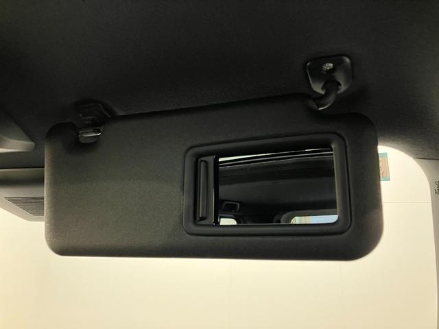 品質には自信があります！ハッピーの品質・キレイなお車をお届けさせていただきたい！そんな気持ちでキレイに仕上げております。フロアマットなどの清掃はもちろん、シート下なども徹底的に清掃しております。