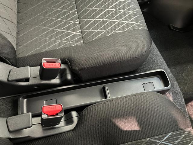 アトレー ＲＳ　４ＷＤ　デジタルインナーミラー　届出済未使用車　衝突被害軽減ブレーキ　コーナーセンサー　４ＷＤ　バックカメラ（ナビ装着時用）　両側パワスラ　ＬＥＤ　オートライト　レーダークルーズコントロール　スマートキー　エコアイドル　デジタルインナーミラー（58枚目）