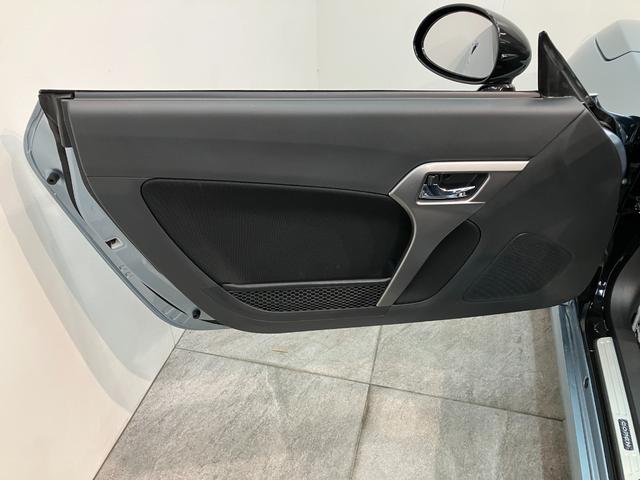 お客様にぴったりなおクルマをお選びいただけますように様々な展示車をご用意致しております！ダイハツの軽自動車だけではなく、他メーカー車やコンパクトカー・ミニバンなども数多く取り揃えております！