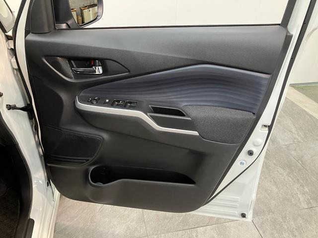 ソリオ ハイブリッドＭＺ　８型ナビ　パノラマカメラ　レーダークルコン　衝突被害軽減ブレーキ　８型フルセグナビ　パノラマカメラ　Ｂｌｕｅｔｏｏｔｈ　ＵＳＢ　前後ドラレコ　ＥＴＣ　レーダークルーズコントロール　シートヒーター　両側パワスラ　オートエアコン　スマートキー（28枚目）