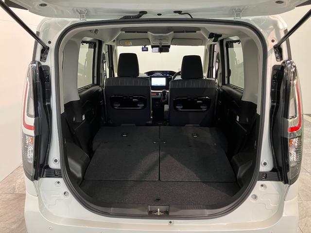 ソリオ ハイブリッドＭＺ　８型ナビ　パノラマカメラ　レーダークルコン　衝突被害軽減ブレーキ　８型フルセグナビ　パノラマカメラ　Ｂｌｕｅｔｏｏｔｈ　ＵＳＢ　前後ドラレコ　ＥＴＣ　レーダークルーズコントロール　シートヒーター　両側パワスラ　オートエアコン　スマートキー（46枚目）