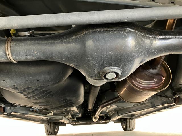 タント カスタムＲＳスタイルセレクション　４ＷＤ　９型ナビ　Ｐカメラ　衝突被害軽減ブレーキ　コーナーセンサー　９型フルセグナビ　Ｂｌｕｅｔｏｏｔｈ　ＤＶＤ　ＵＳＢ　パノラマカメラ　後席モニター　ドラレコ　レーダークルコン　両側電動スライドドア　前席シートヒーター　ＬＥＤ（77枚目）