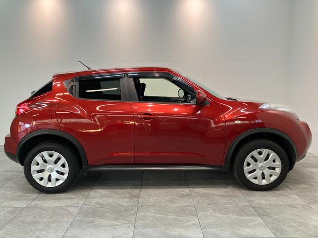 お客様にぴったりなおクルマをお選びいただけますように様々な展示車をご用意致しております！ダイハツの軽自動車だけではなく、他メーカー車やコンパクトカー・ミニバンなども数多く取り揃えております！