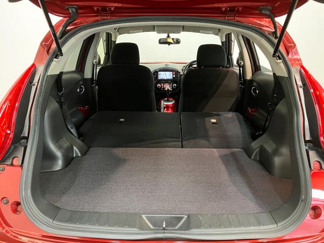 滋賀ダイハツでは、お客様にお気軽にご来店頂けるお店を目指しております！お客様にゆっくりとおくつろぎいただくためにカフェのような居心地の良さで皆様のご来店をお待ちしております。