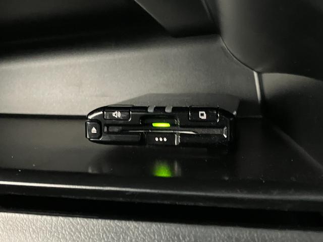 お客様にぴったりなおクルマをお選びいただけますように様々な展示車をご用意致しております！ダイハツの軽自動車だけではなく、他メーカー車やコンパクトカー・ミニバンなども数多く取り揃えております！