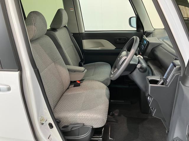 タント Ｘ　９型ディスプレイオーディオ　フルセグ　届出済未使用車　衝突被害軽減ブレーキ　コーナーセンサー　９型ディスプレイオーディオ　フルセグ　Ｂｌｕｅｔｏｏｔｈ　ＵＳＢ　バックカメラ　左側電動スライドドア　前席シートヒーター　ＬＥＤ　スマートキー　エコアイドル（5枚目）