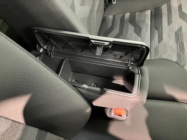 タント ファンクロスターボ　ディスプレイオーディオ　届出済未使用車　衝突被害軽減ブレーキ　コーナーセンサー　９型ディスプレイオーディオ　フルセグ　Ｂｌｕｅｔｏｏｔｈ　ＵＳＢ　バックカメラ　両側電動スライドドア　前席シートヒーター　ＬＥＤ　スマートキー　エコアイドル（64枚目）