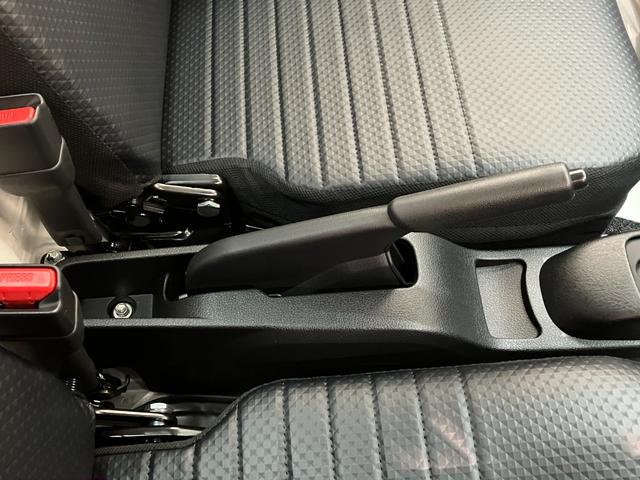 ハイゼットトラック スタンダード 4WD CVT 届出済未使用車 衝突被害軽減ブレーキ コーナーセンサー パートタイム4WD AM/FMラジオ マニュアルエアコン マニュアルレベリング オートライト(47枚目)