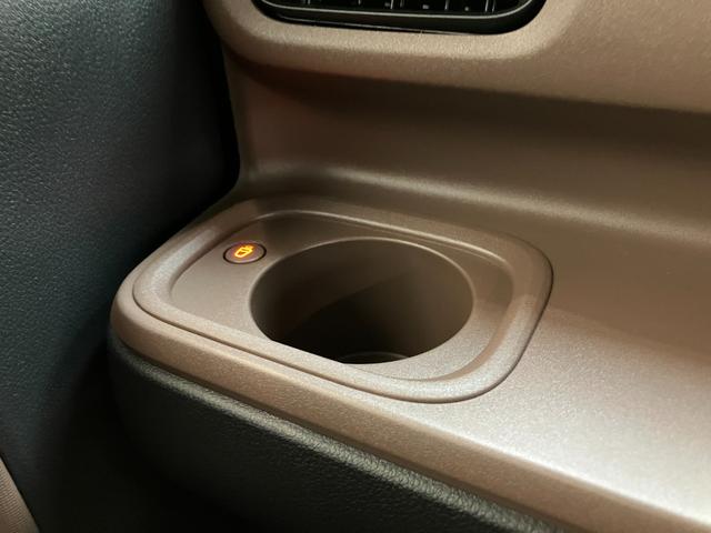 ムーヴキャンバス セオリーＧ　９型ディスプレイオーディオ　届出済未使用車　衝突被害軽減ブレーキ　コーナーセンサー　ディスプレイオーディオ　フルセグ　Ｂｌｕｅｔｏｏｔｈ　ＵＳＢ　バックカメラ　両側電動スライドドア　前席シートヒーター　電動パーキングブレーキ　ＬＥＤ（66枚目）