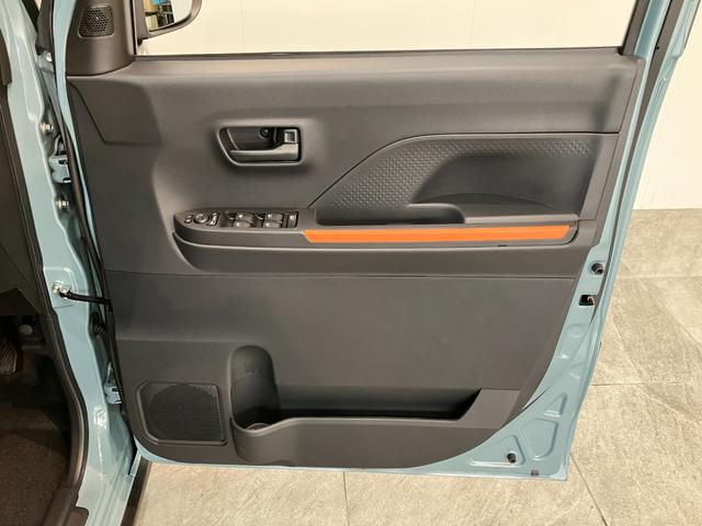 タント ファンクロス　９型ディスプレイオーディオ　届出済未使用車　衝突被害軽減ブレーキ　コーナーセンサー　９型ディスプレイオーディオ　フルセグ　Ｂｌｕｅｔｏｏｔｈ　ＵＳＢ　バックカメラ　両側電動スライドドア　前席シートヒーター　ＬＥＤ　スマートキー　エコアイドル（28枚目）