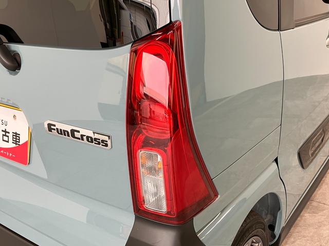タント ファンクロス　９型ディスプレイオーディオ　届出済未使用車　衝突被害軽減ブレーキ　コーナーセンサー　９型ディスプレイオーディオ　フルセグ　Ｂｌｕｅｔｏｏｔｈ　ＵＳＢ　バックカメラ　両側電動スライドドア　前席シートヒーター　ＬＥＤ　スマートキー　エコアイドル（31枚目）