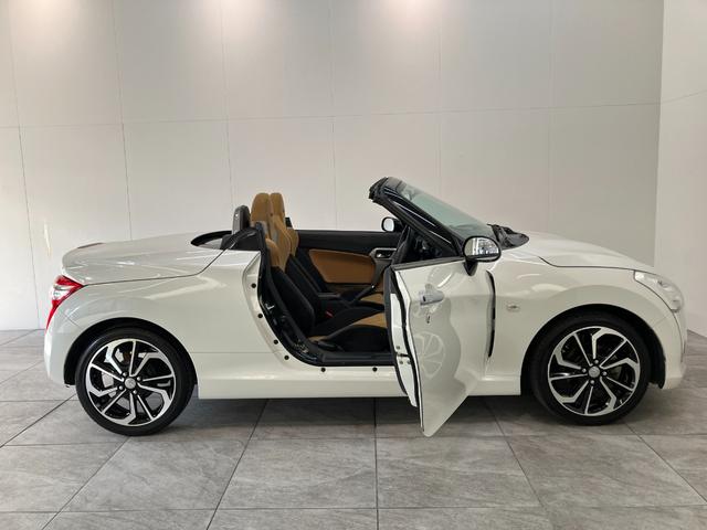 コペン ローブＳ　　ワンセグナビ　バックカメラ　車検整備付　電動オープンルーフ　ワンセグナビ　バックカメラ　ＤＶＤ　Ｂｌｕｅｔｏｏｔｈ　ＵＳＢ　レカロシート　ＭＯＭＯ製ハンドル　シートヒーター　パドルシフト　ＬＥＤ　エコアイドル　エクスプレイ仕様アルミ（36枚目）