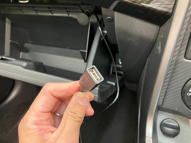 コペン ローブＳ　　ワンセグナビ　バックカメラ　車検整備付　電動オープンルーフ　ワンセグナビ　バックカメラ　ＤＶＤ　Ｂｌｕｅｔｏｏｔｈ　ＵＳＢ　レカロシート　ＭＯＭＯ製ハンドル　シートヒーター　パドルシフト　ＬＥＤ　エコアイドル　エクスプレイ仕様アルミ（68枚目）
