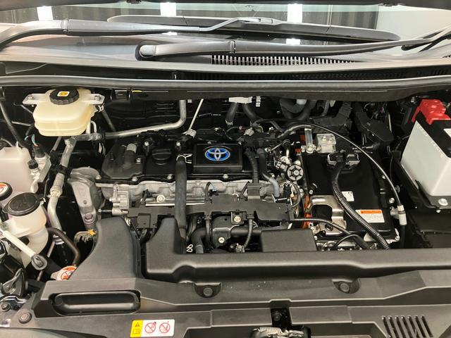 ヴォクシー ハイブリッドＳ－Ｚ　１０型ナビ　レーダークルコン　Ｂカメラ　トヨタセーフティセンス　コーナーセンサー　１０型フルセグナビ　バックカメラ　ドラレコ　Ｂｌｕｅｔｏｏｔｈ　ＵＳＢ　ＥＴＣ　レーダークルコン　シートヒーター　両側パワスラ　デュアルエアコン　ＬＥＤ（9枚目）