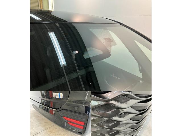 ヴォクシー ハイブリッドＳ－Ｚ　１０型ナビ　レーダークルコン　Ｂカメラ　トヨタセーフティセンス　コーナーセンサー　１０型フルセグナビ　バックカメラ　ドラレコ　Ｂｌｕｅｔｏｏｔｈ　ＵＳＢ　ＥＴＣ　レーダークルコン　シートヒーター　両側パワスラ　デュアルエアコン　ＬＥＤ（12枚目）