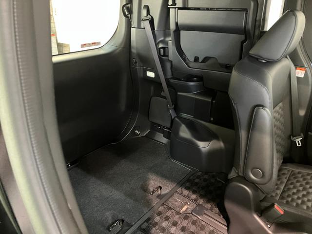 ヴォクシー ハイブリッドＳ－Ｚ　１０型ナビ　レーダークルコン　Ｂカメラ　トヨタセーフティセンス　コーナーセンサー　１０型フルセグナビ　バックカメラ　ドラレコ　Ｂｌｕｅｔｏｏｔｈ　ＵＳＢ　ＥＴＣ　レーダークルコン　シートヒーター　両側パワスラ　デュアルエアコン　ＬＥＤ（38枚目）